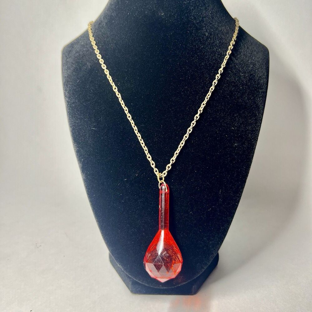 Vtg Style Ruby Red Faux Crystal Teardrop Pendant Necklace Gold Tone Chain